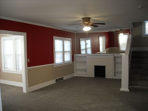 2nd image of 811 34th St