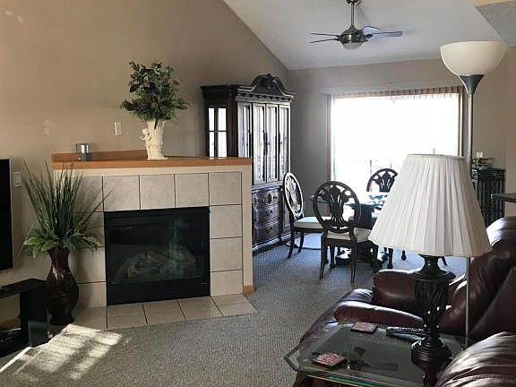 4th image of 1098 Dorset Dr