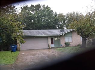 876 Harvard Ln, Lancaster, TX 75134