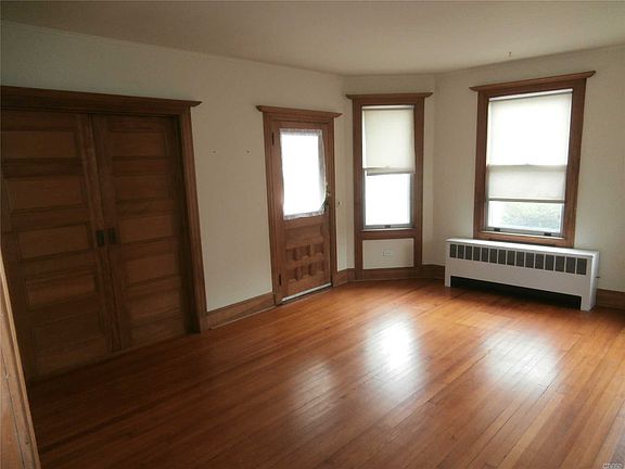 4th image of 184 Central Ave