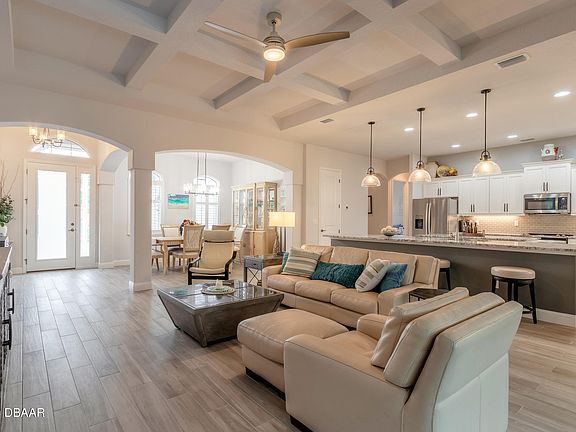 2nd image of 148 Portofino Blvd