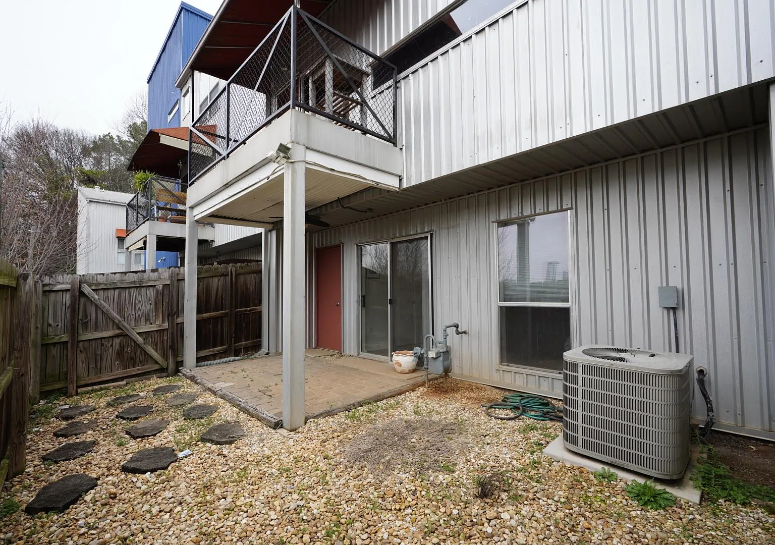 920 Memorial Drive SE — Photo 3