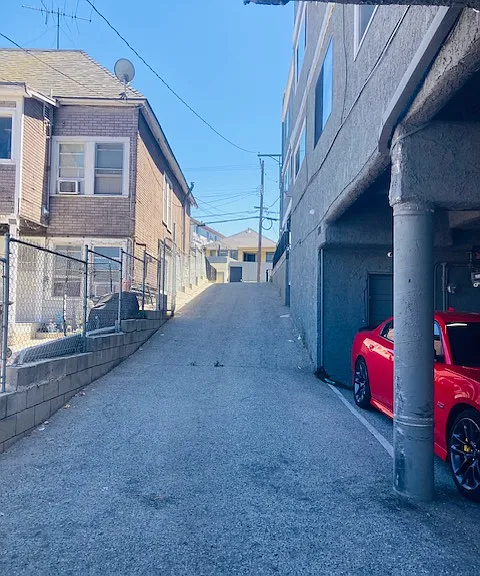 829 N Bunker Hill Ave #B — Photo 13