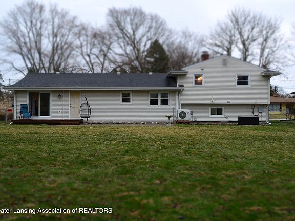 2nd image of 5219 Wardcliff Dr
