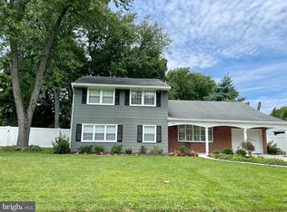 1002 Edgemoor Rd, Cherry Hill, NJ 08034