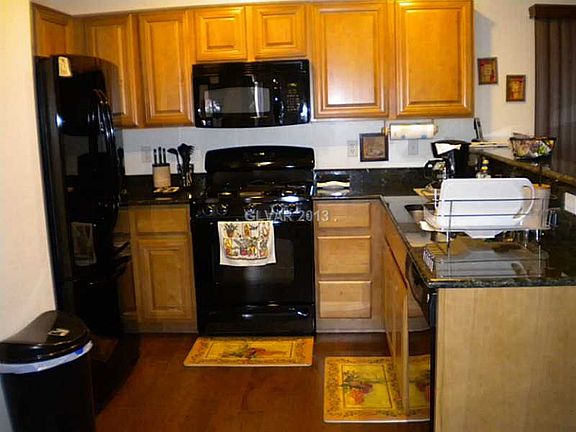 5th image of 8893 Agate Ave