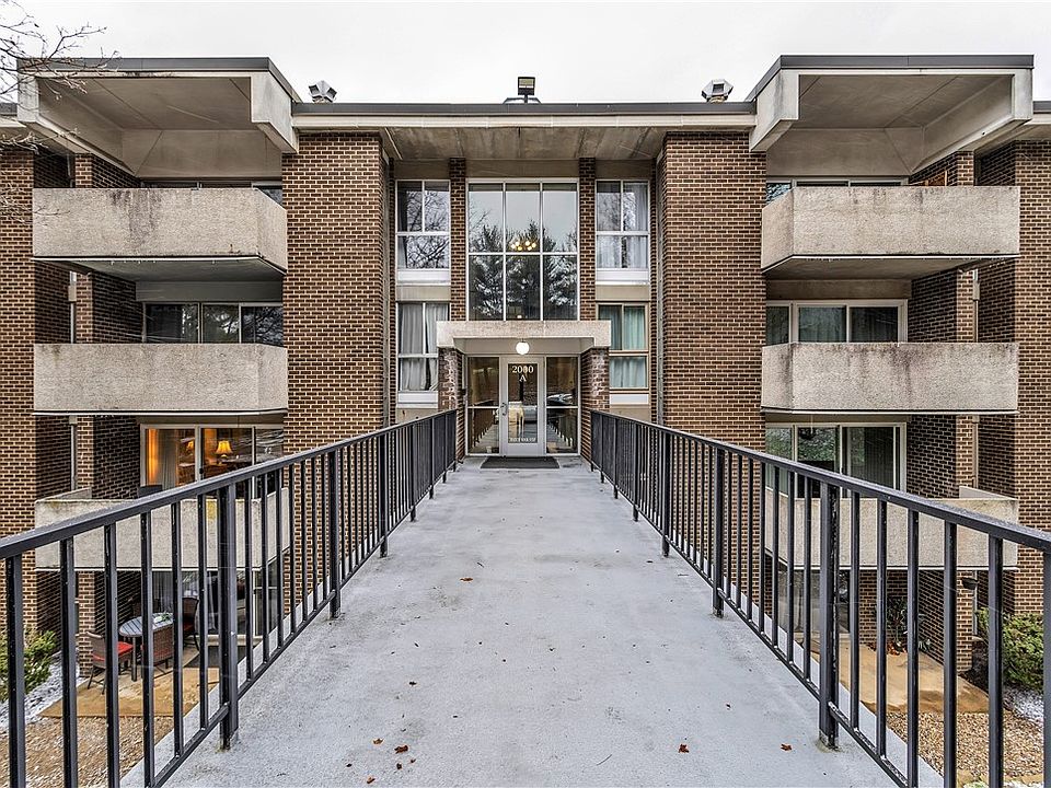 1st image of 2401 Charlemagne Cir