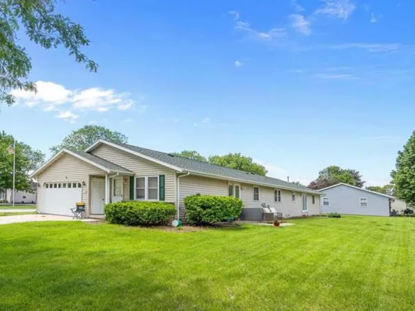 (undisclosed Address), Green Bay, WI 54304