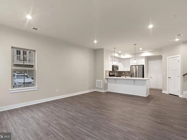 24715 Monk Meadows Ter — Photo 7