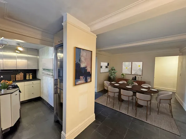 333 East 53rd Street image 11 of 21