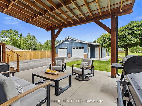 4th image of 19 Bosnich Ave