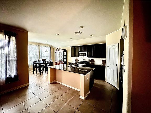 5th image of 16010 Cypress Farms Dr