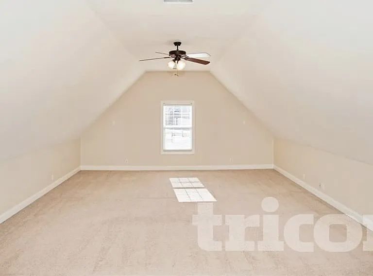 1410 Deerskin Ct — Photo 6