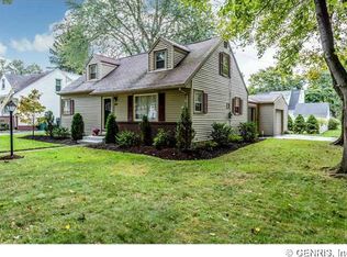 43 Edmonton Rd, Rochester, NY 14609