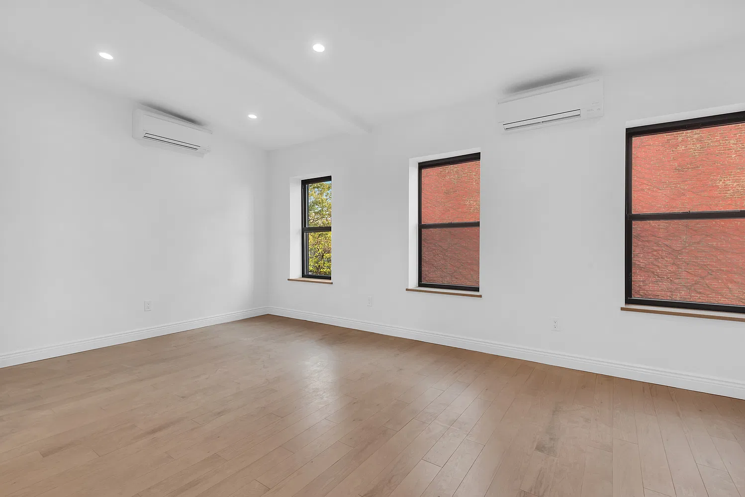 140 President Street — Photo 3