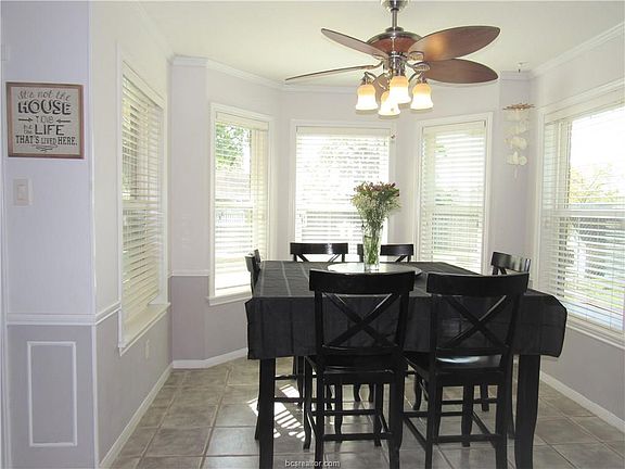 5th image of 3617 Ravenwood Dr