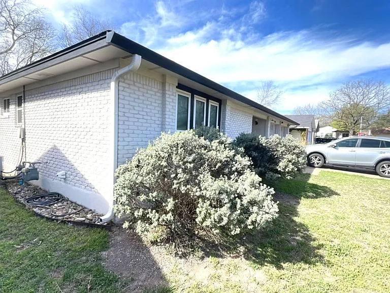10408 Leaning Willow Dr — Photo 20