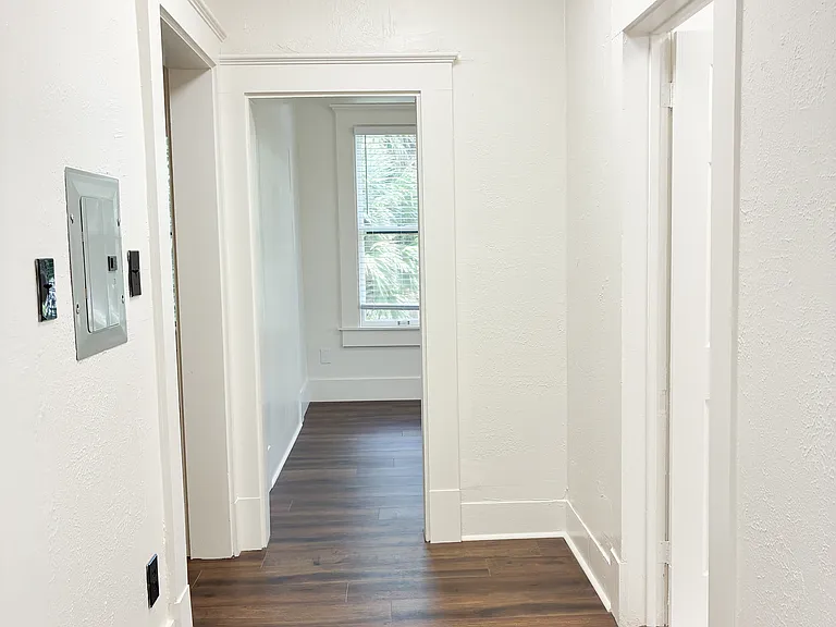 416 E Dewey Pl #5 — Photo 19