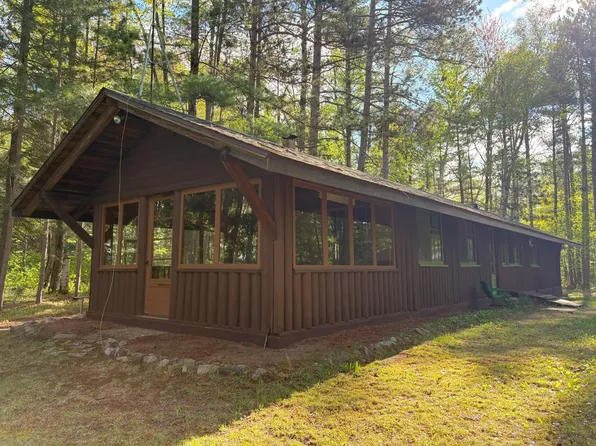 8675 Bakely Cres W, Minocqua, WI 54548