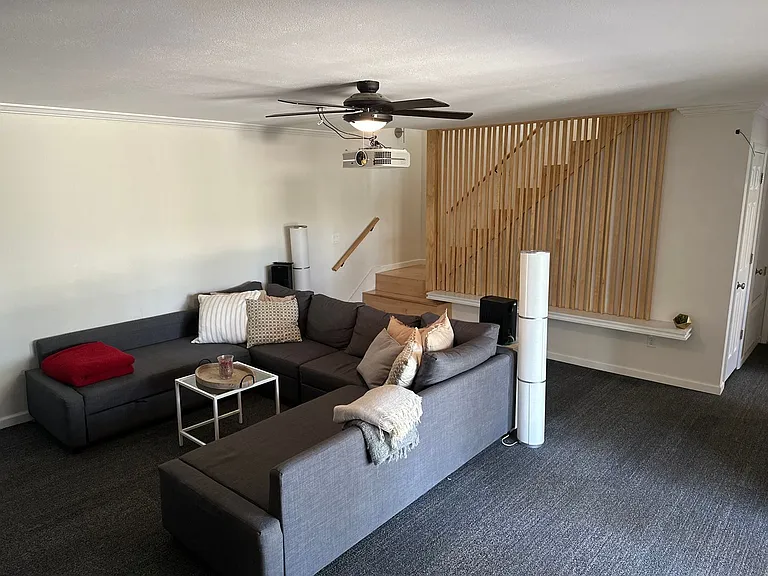 2203 Stout Dr — Photo 21