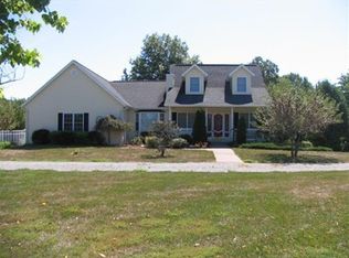 16846 N Morrison Ln, Mount Vernon, IL 62864