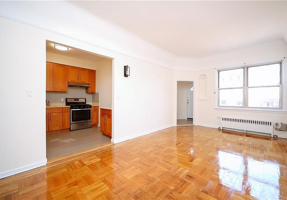1st image of 8818 7th Ave Floor 2