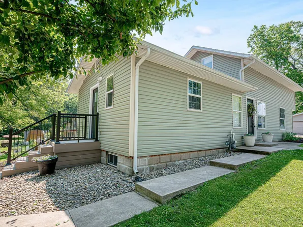 501 Spring Beach Rd, Rome City, IN 46784