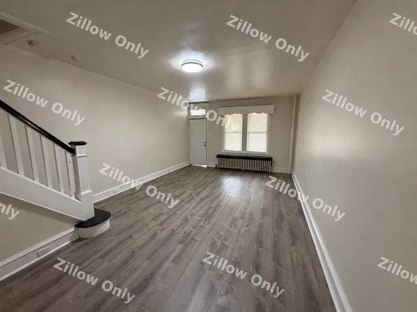 433 Viola St, Camden, NJ 08104