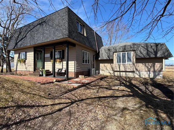 6853 Seaman Rd, Oregon, OH 43616