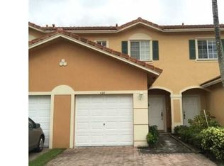420 Princess Dr, Pompano Beach, FL 33068