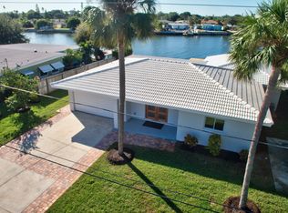 363 41st Ave, Saint Pete Beach, FL 33706