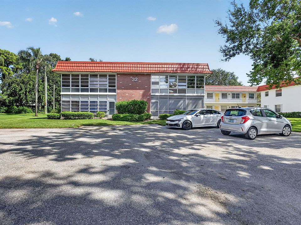 1st image of 1225 NW 21ST Street #32-3208