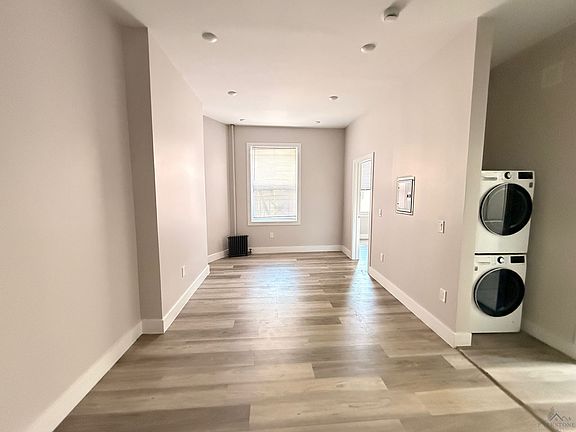 5th image of 514 Central Ave #2A