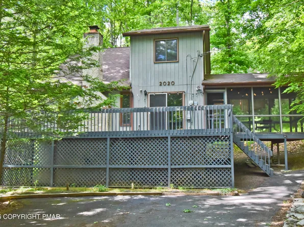 148 Manchester Dr, Bushkill, PA 18324