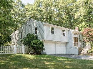 161 Wilshire Dr, Sharon, MA 02067