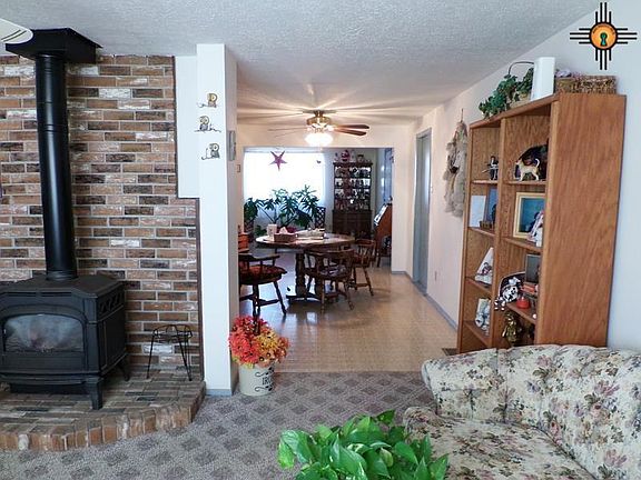4th image of 722 Lori Ln
