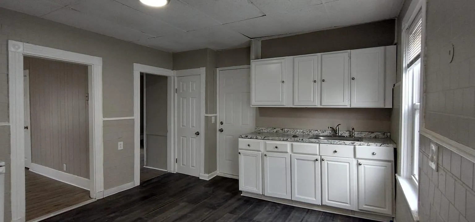 2 bed, 900 sqft, $1,495 — Photo 1