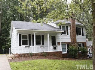 6632 Lynndale Dr, Raleigh, NC 27612