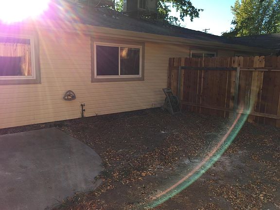 3rd image of 6151 Patterson Ln