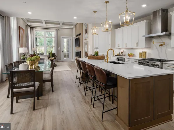 9977 Baker Ln, Ellicott City, MD 21042