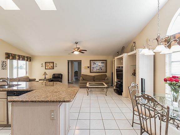 3rd image of 13678 Callington Dr