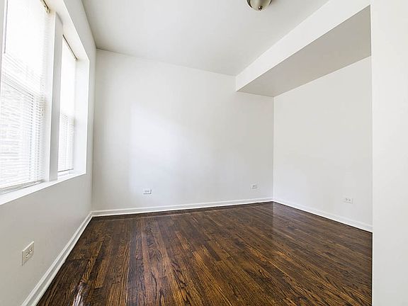5th image of 8149-51 S Marshfield Ave #5712