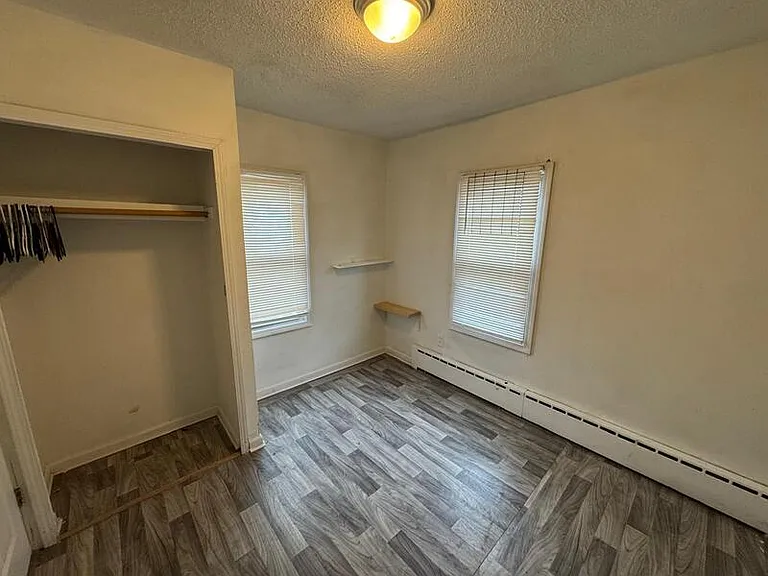 8693 Paige Ave — Photo 5