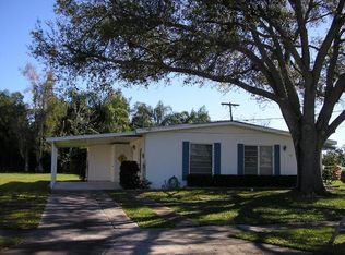2855 SE Treasure Island Rd, Port Saint Lucie, FL 34952