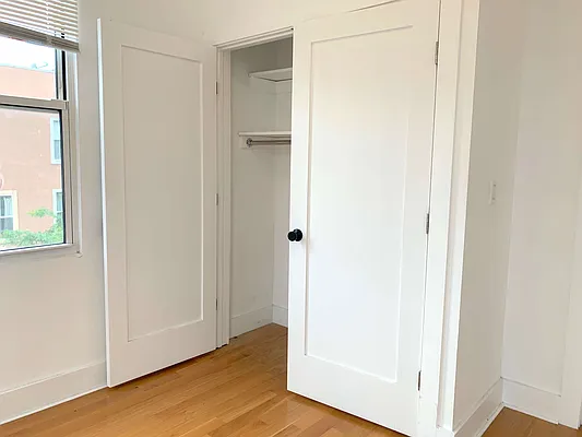 Rented by Evergreen Realty & Investments | media 19