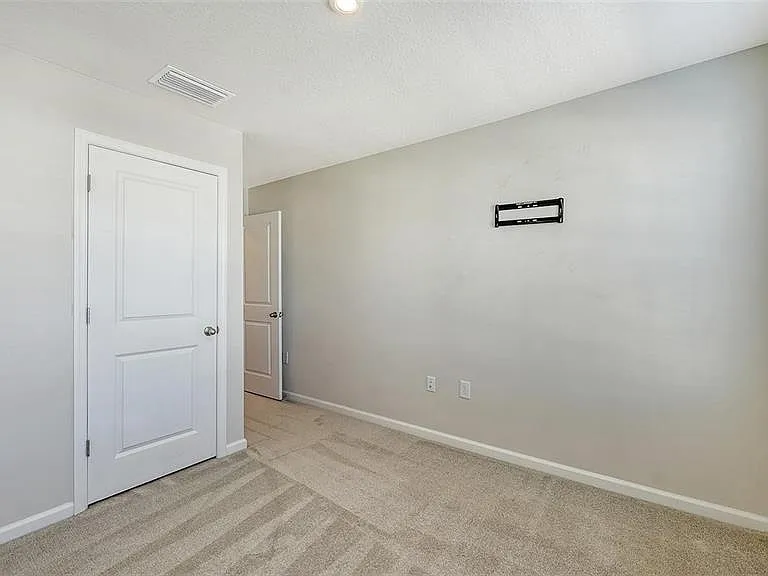 14244 Crimson Ave — Photo 40
