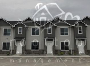 71 N Middleton Rd APT A, Middleton, ID 83644