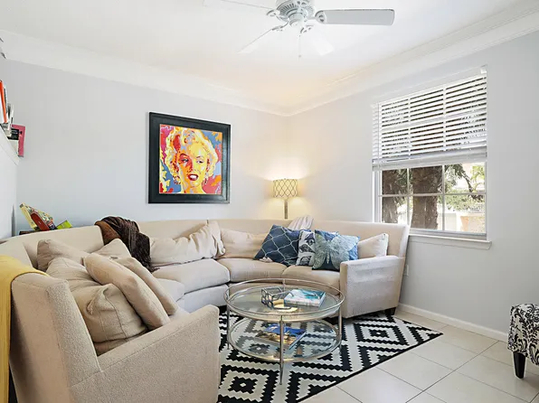 175 Galicia Way #210, Jupiter, FL 33458