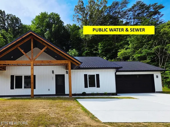 507 North St, Newport, TN 37821