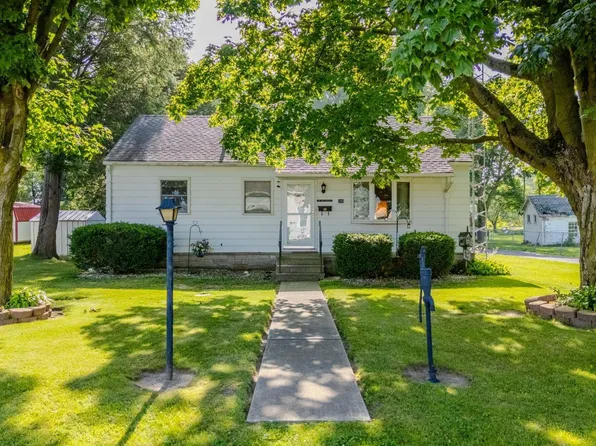 245 N Washington St, Urbana, IN 46990